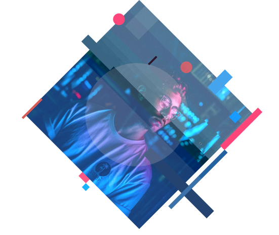 Abstrakter, in Blau gehaltener Hintergrund, mit integriertem Bild eines Mannes, auf der Seite des Kontaktformulars der Firma MADLAB, dem Büro für Digitalisierung.